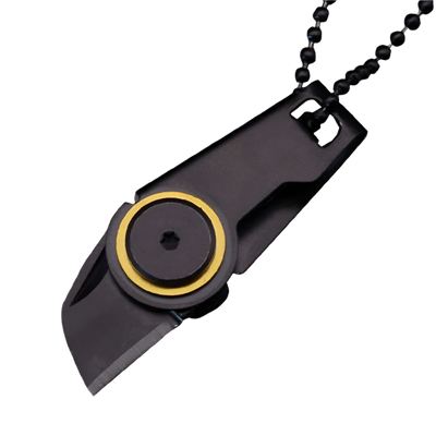 Mini-mes gebruikt tijdens kamperen, handig voor outdoor activiteiten.