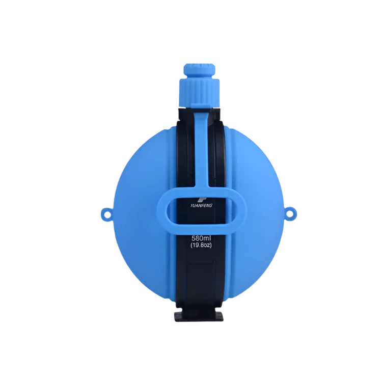Faltbare 580-ml-Trinkflasche in Hellblau