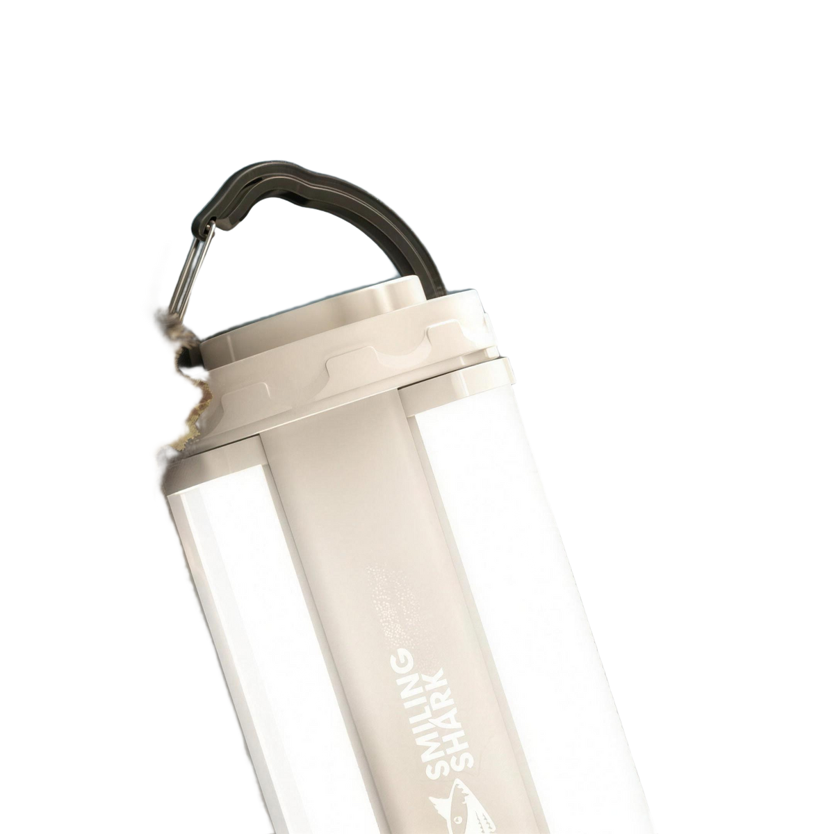 Kampeerlamp hangend aan de haak, close-up van de lichtpanelen